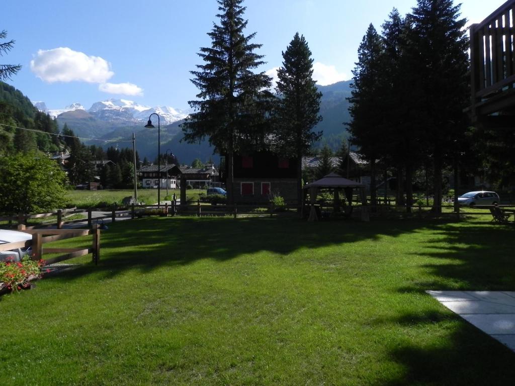 Villa Americana Chambres D'Hotes Bed & Breakfast *