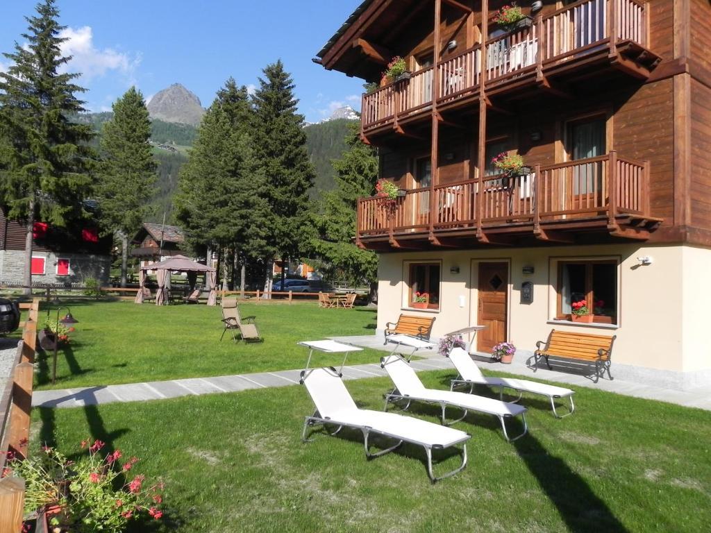Bed & Breakfast Villa Americana Chambres D'Hotes Champoluc