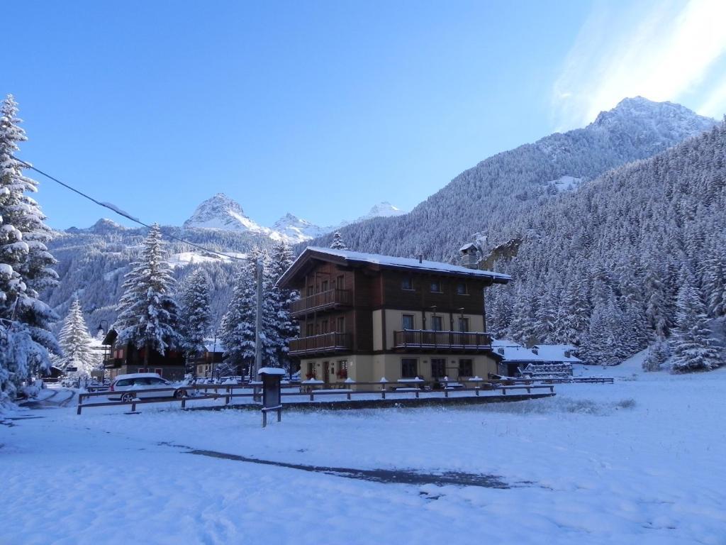 Villa Americana Chambres D'Hotes * Champoluc